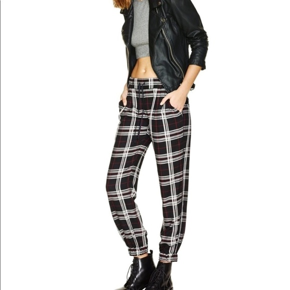 TALULA Plaid Joggers Black Red And White - Picture 1 of 5